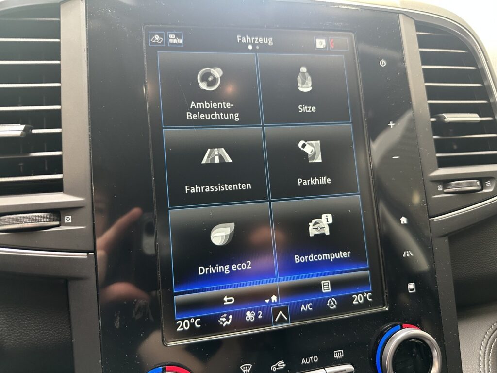 Renault Koleos Exposé-Bild 47