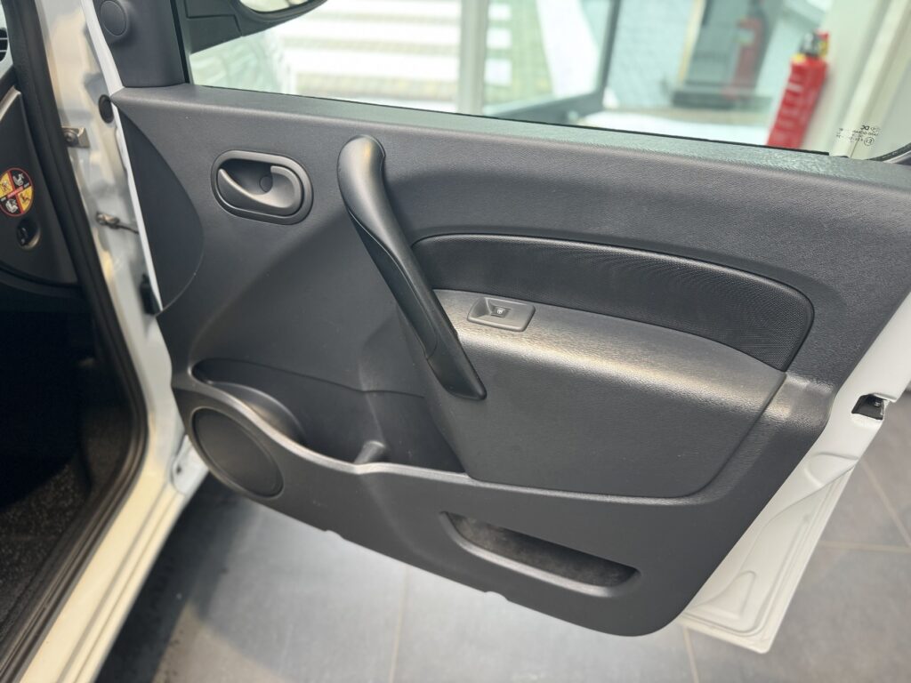Renault Kangoo Exposé-Bild 7