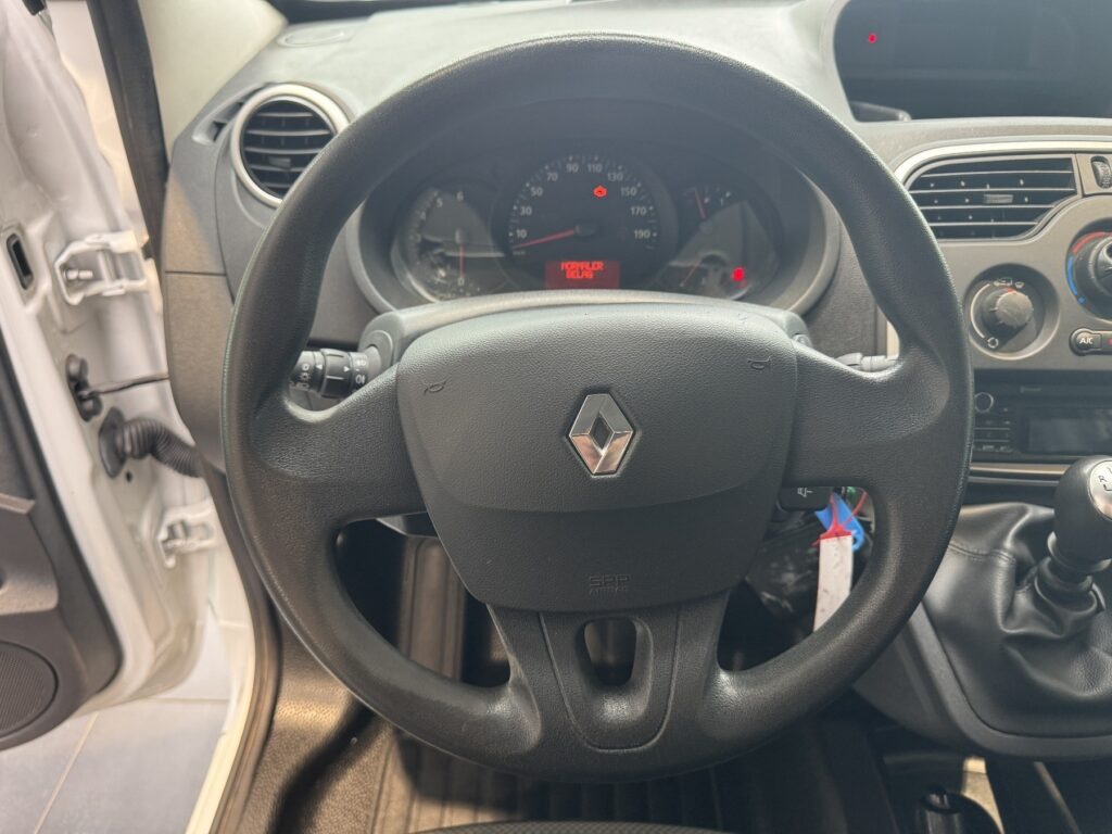 Renault Kangoo Exposé-Bild 24