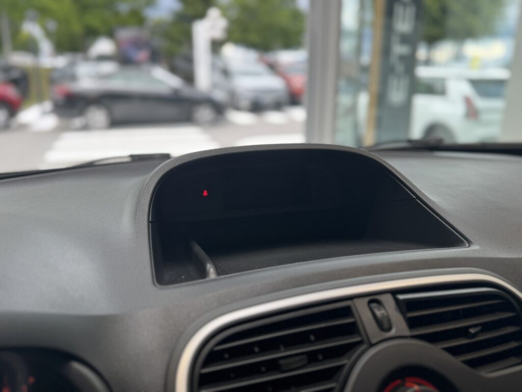 Renault Kangoo Exposé-Bild 32
