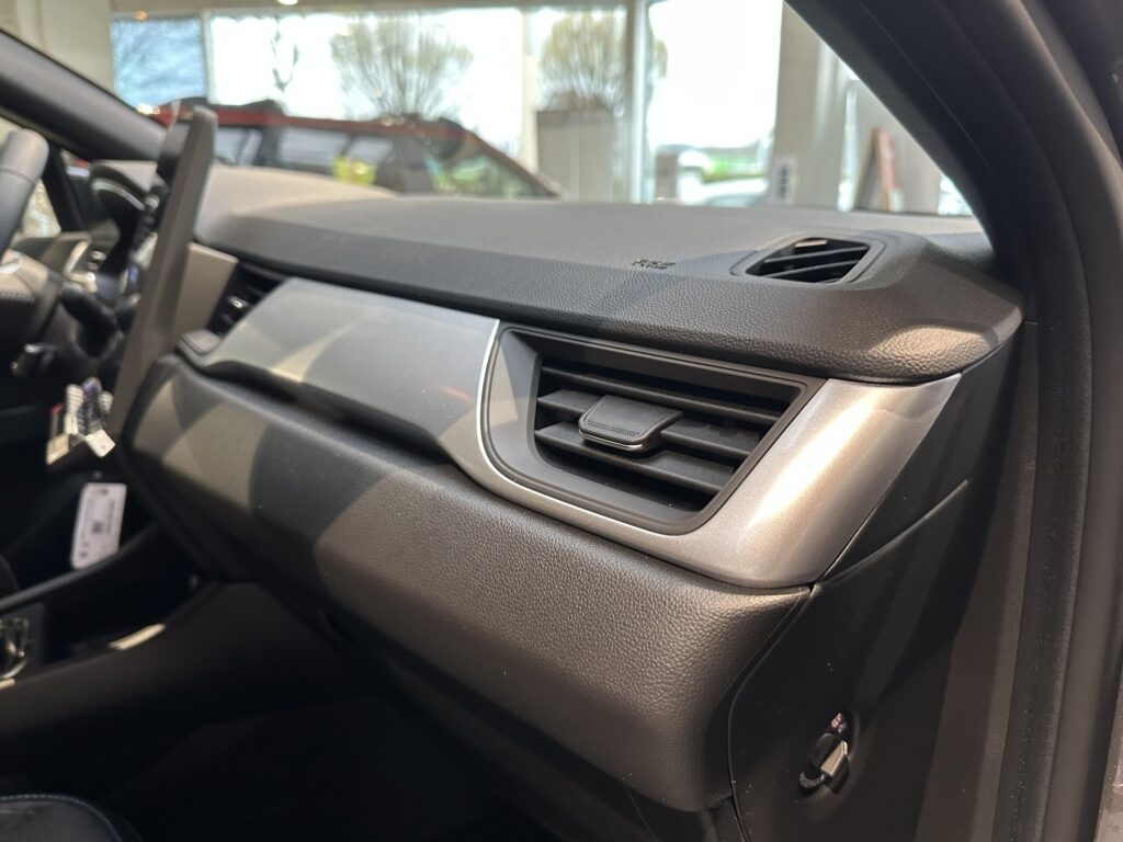 Renault Captur Exposé-Bild 12