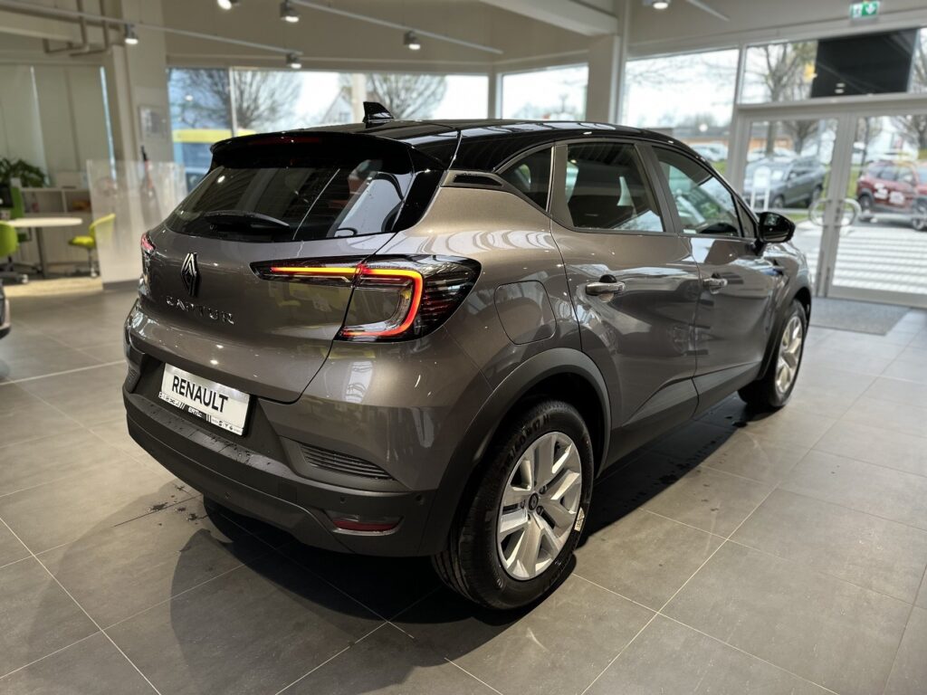 Renault Captur Exposé-Bild 22