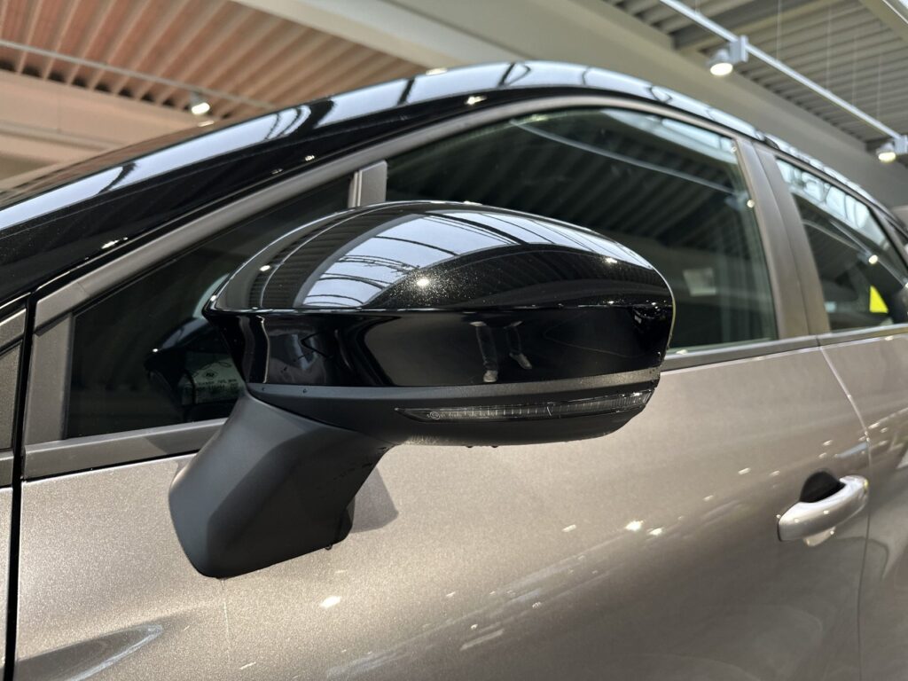 Renault Captur Exposé-Bild 30