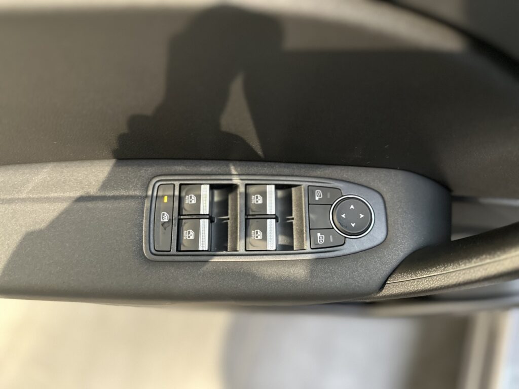 Renault Captur Exposé-Bild 34