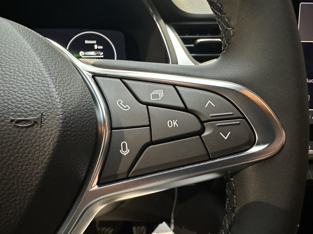Renault Captur Exposé-Bild 41