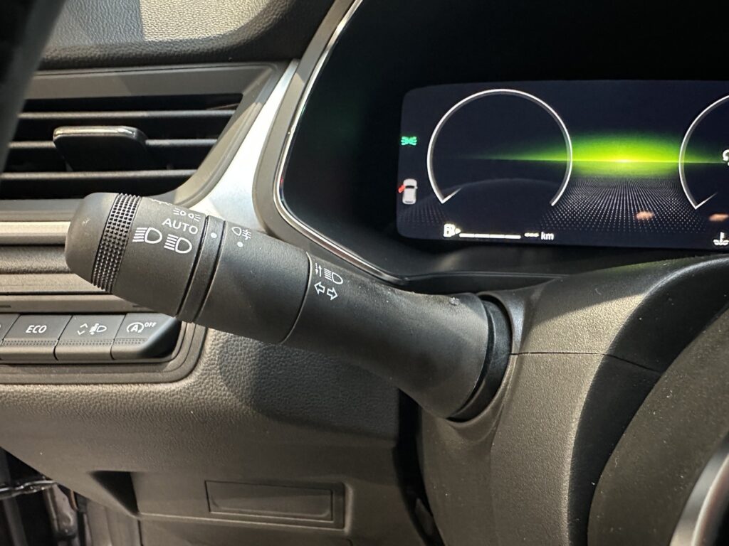 Renault Captur Exposé-Bild 42