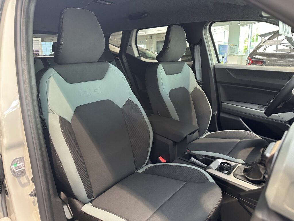 Dacia Duster Exposé-Bild 11