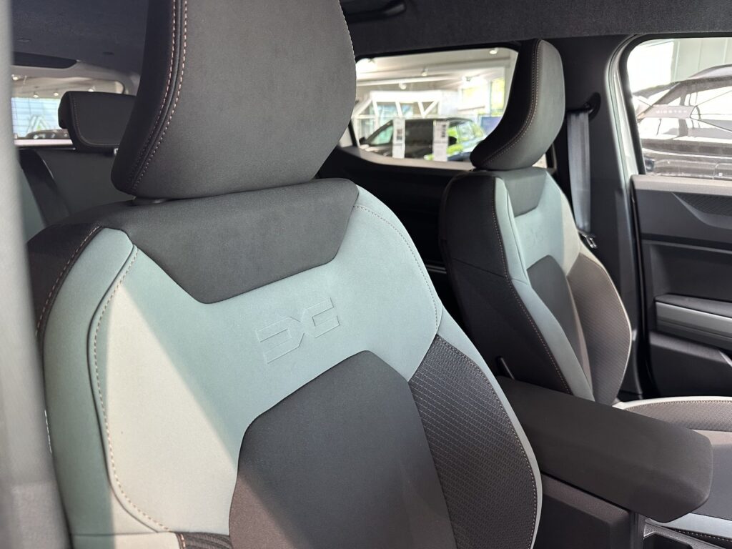 Dacia Duster Exposé-Bild 12