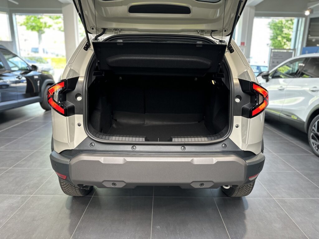 Dacia Duster Exposé-Bild 22