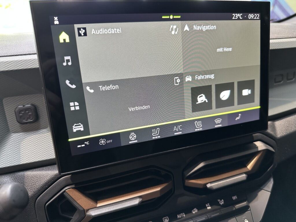 Dacia Duster Exposé-Bild 40