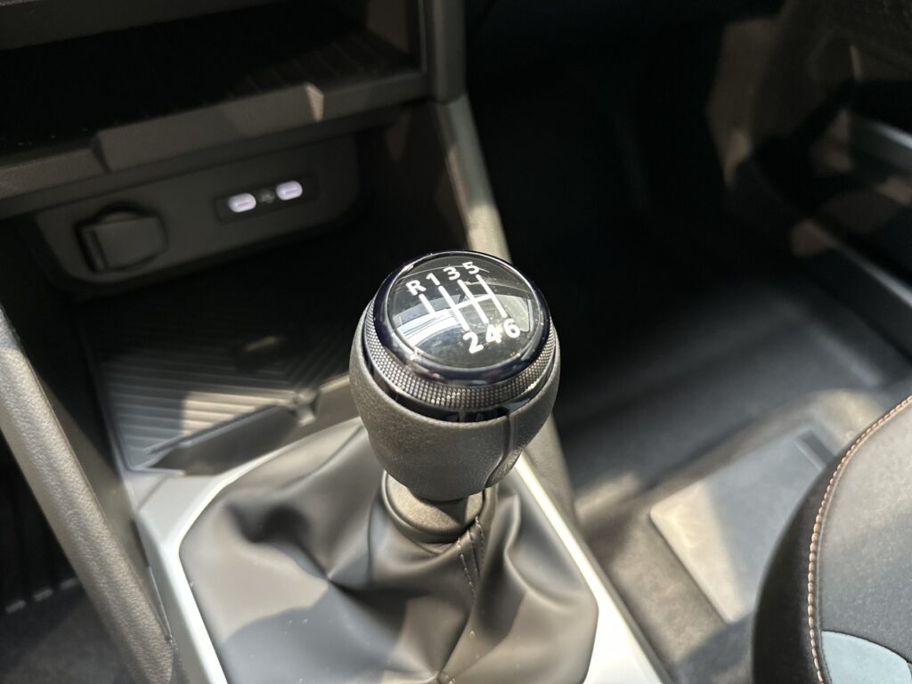Dacia Duster Exposé-Bild 46