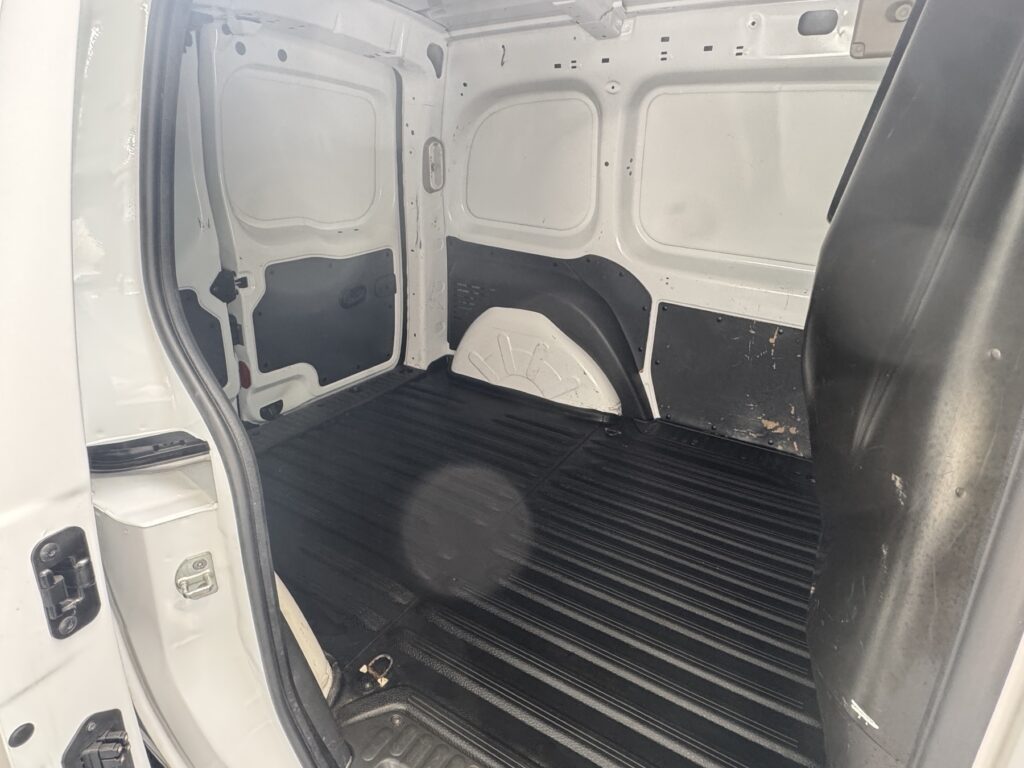 Renault Kangoo Exposé-Bild 8