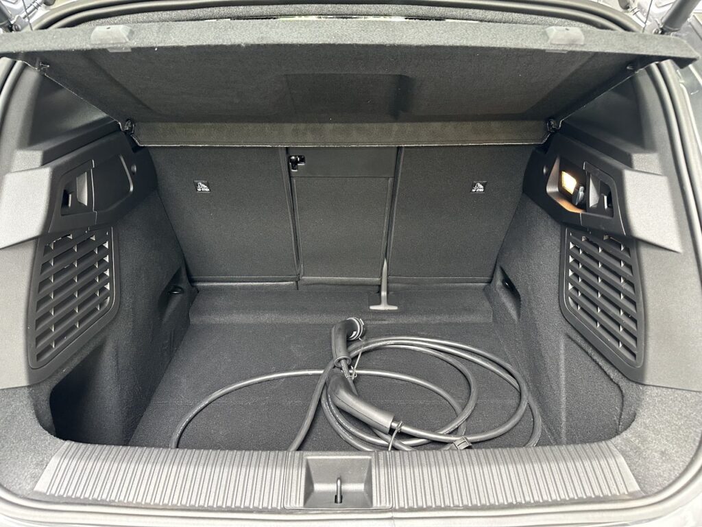 Renault Scenic E-TECH Exposé-Bild 25