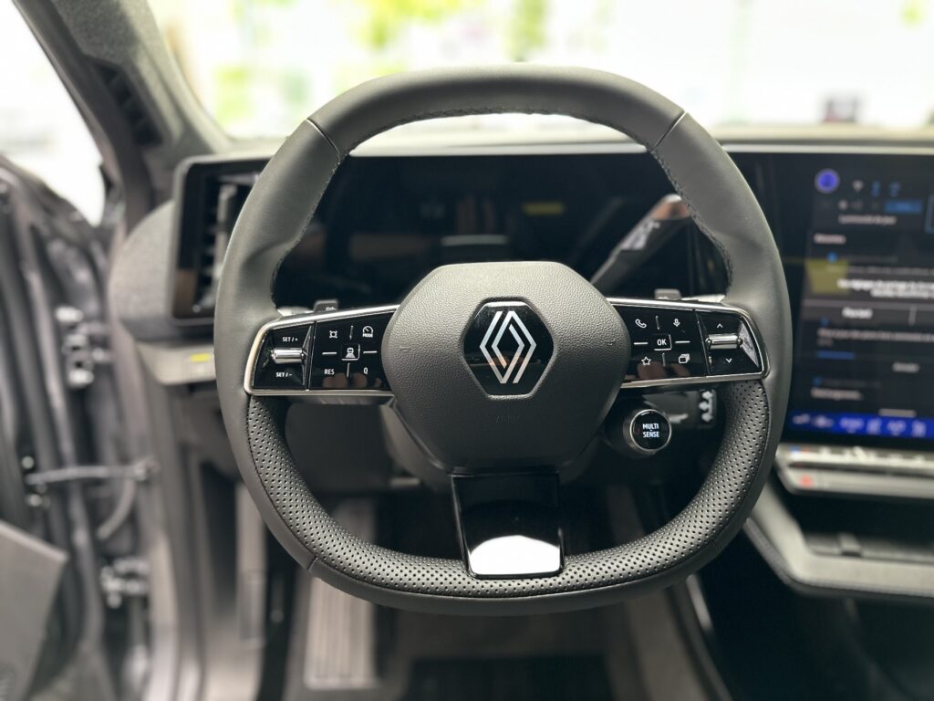 Renault Scenic E-TECH Exposé-Bild 36