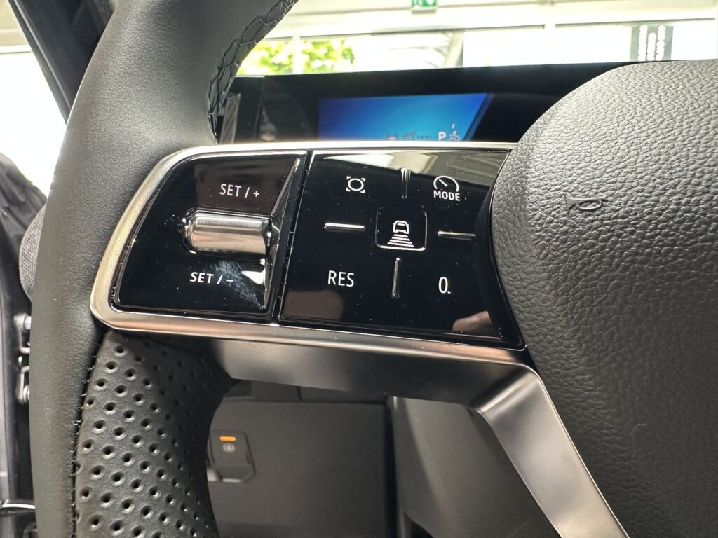 Renault Scenic E-TECH Exposé-Bild 37