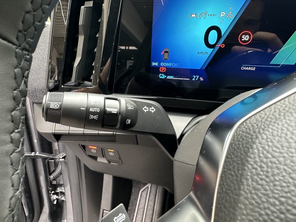 Renault Scenic E-TECH Exposé-Bild 39