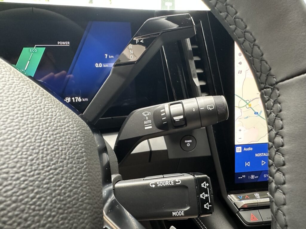 Renault Scenic E-TECH Exposé-Bild 40