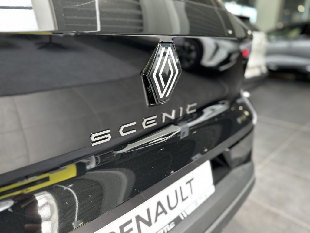 Renault Scenic E-TECH Exposé-Bild 21