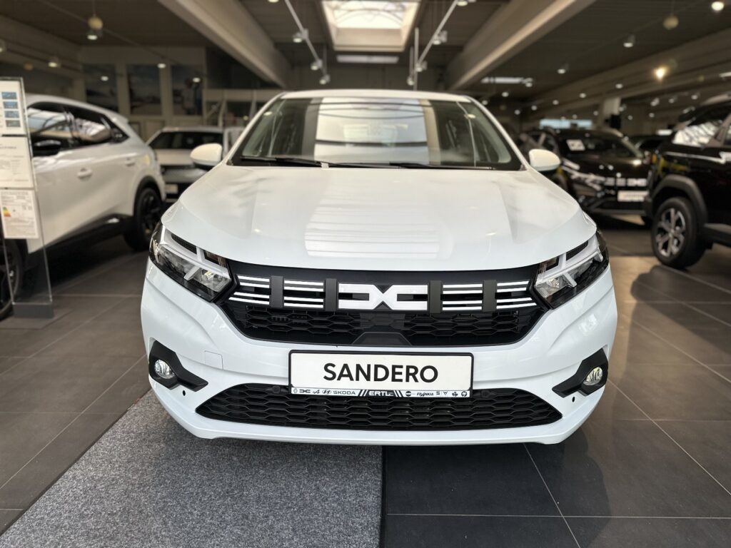 Dacia Sandero Exposé-Bild 2
