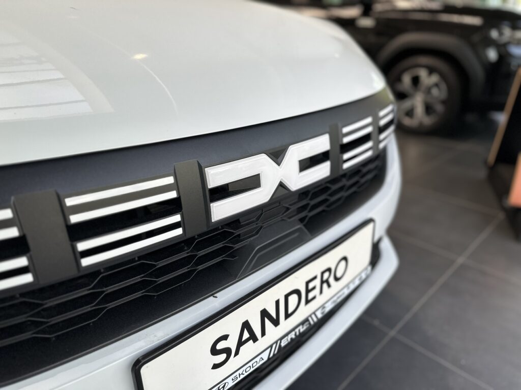 Dacia Sandero Exposé-Bild 8