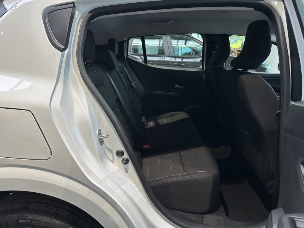 Dacia Sandero Exposé-Bild 14