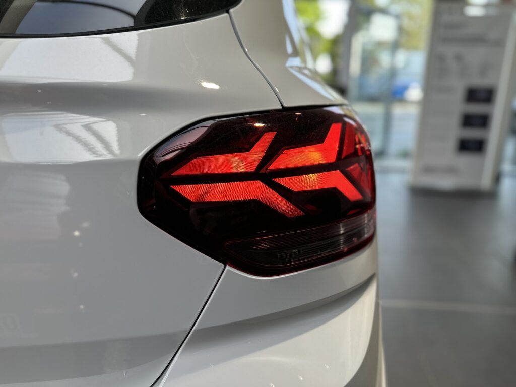 Dacia Sandero Exposé-Bild 23