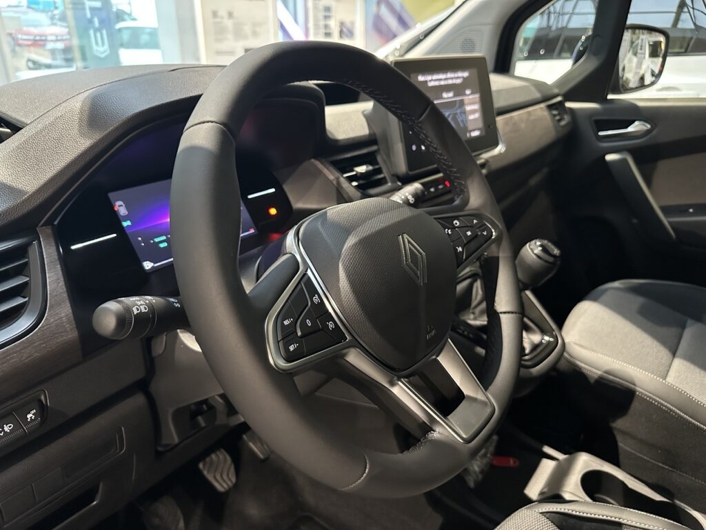 Renault Kangoo Exposé-Bild 38