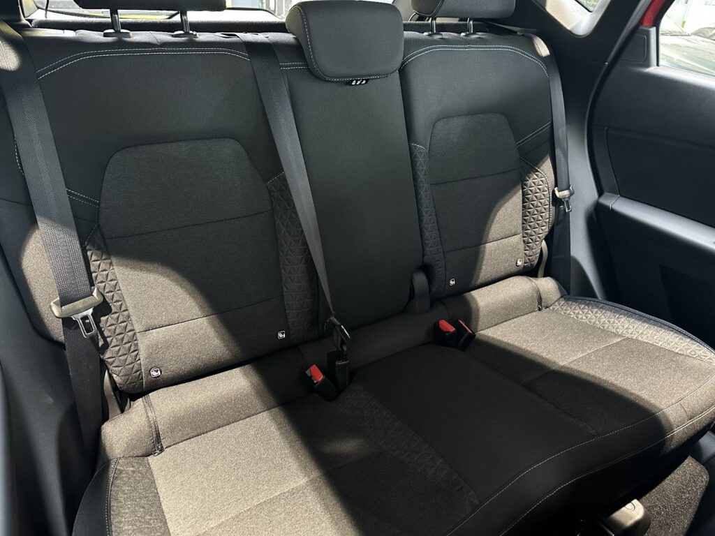 Renault Captur Exposé-Bild 15