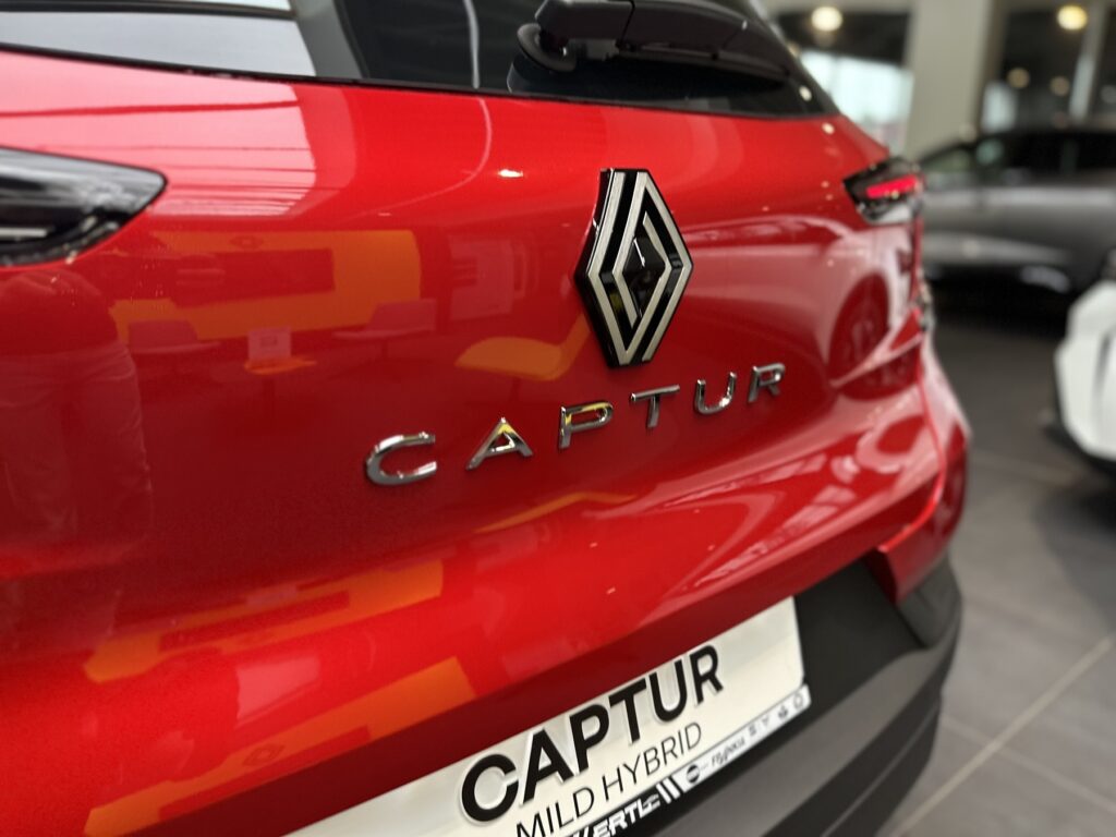 Renault Captur Exposé-Bild 23