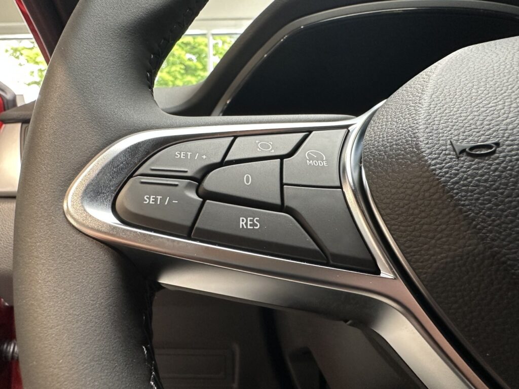 Renault Captur Exposé-Bild 36