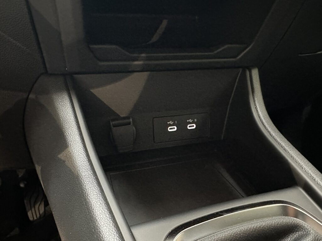 Renault Captur Exposé-Bild 45