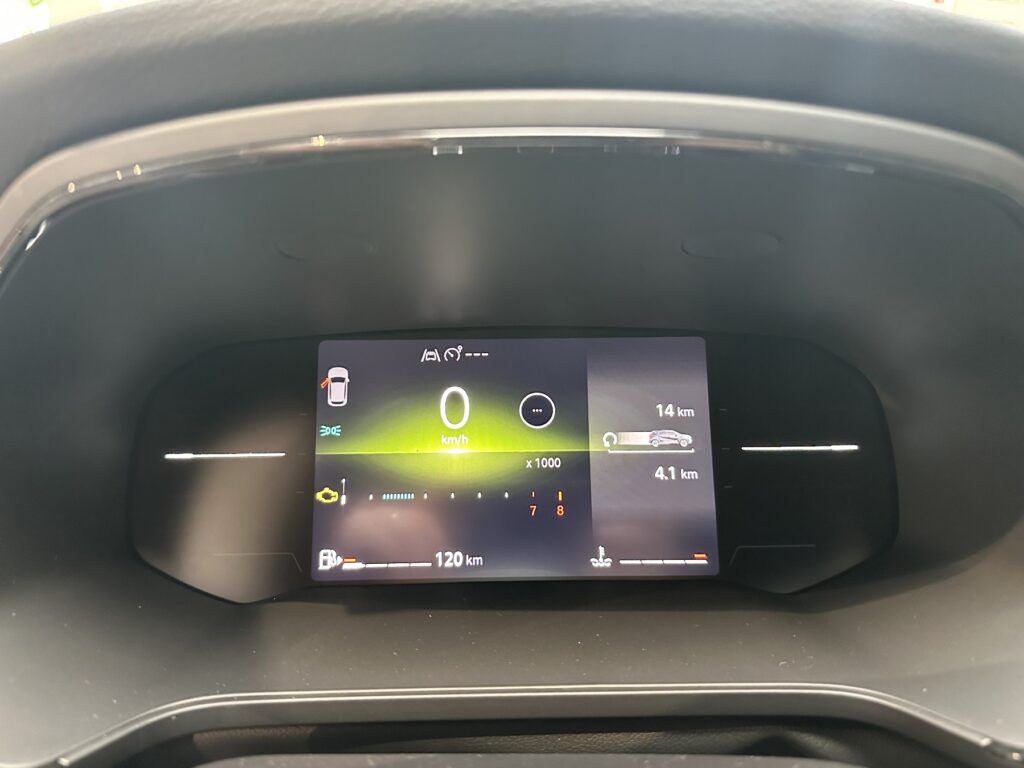 Renault Captur Exposé-Bild 50