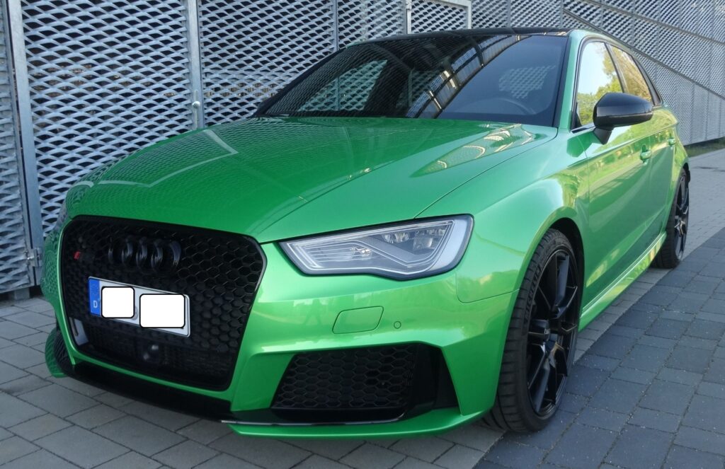 AUDI RS3 Exposé-Bild 1