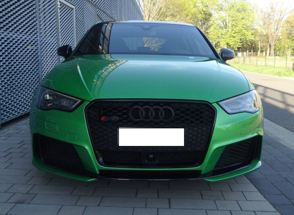 AUDI RS3 Exposé-Bild 2