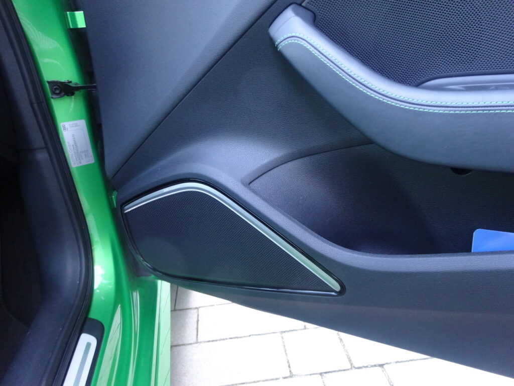 AUDI RS3 Exposé-Bild 13