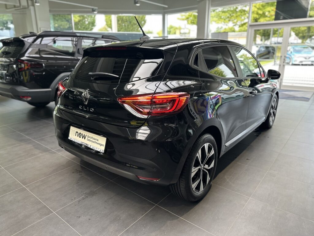 Renault Clio Exposé-Bild 20