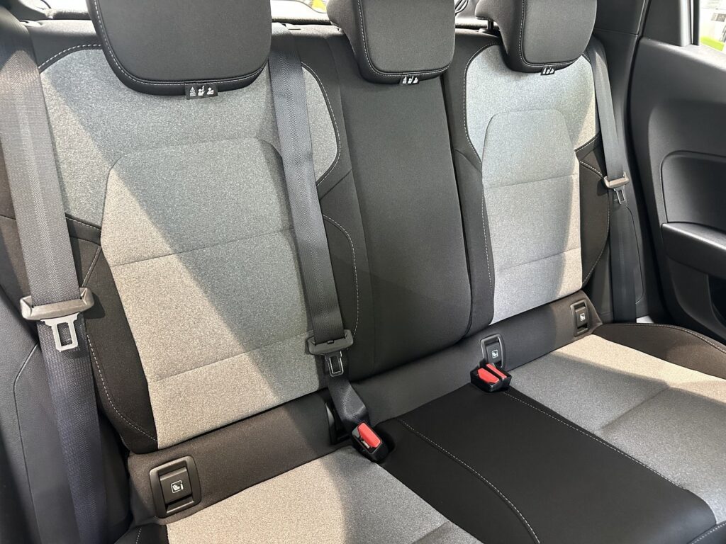 Renault Clio Exposé-Bild 12