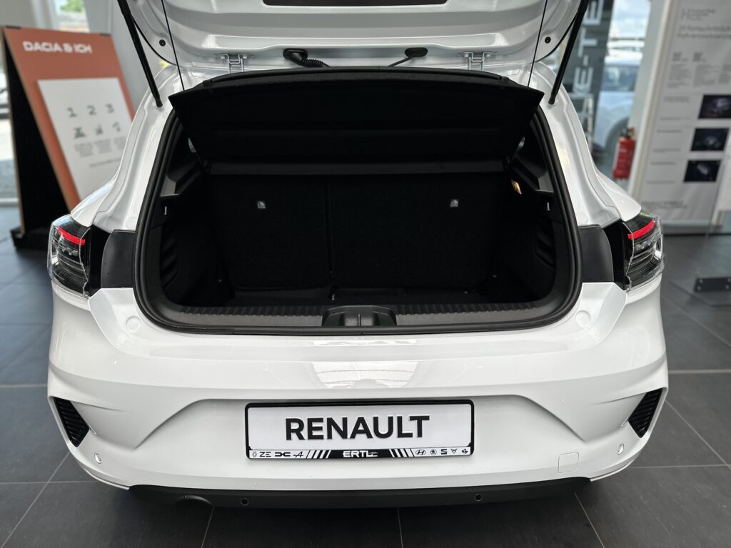 Renault Clio Exposé-Bild 21