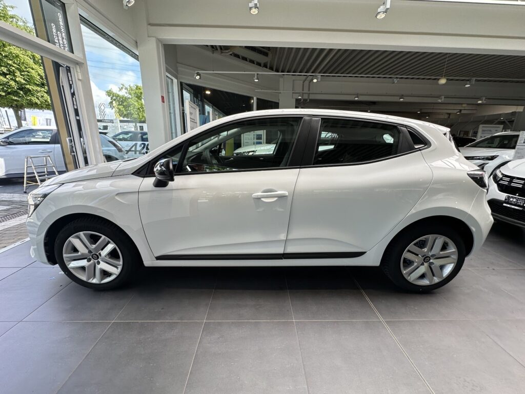 Renault Clio Exposé-Bild 24