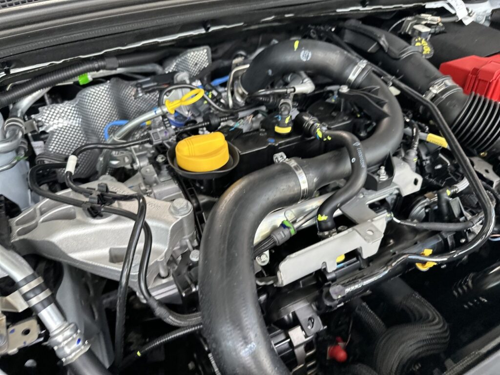 Renault Clio Exposé-Bild 49