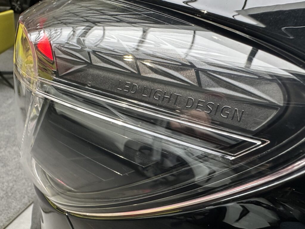 Renault Clio Exposé-Bild 18