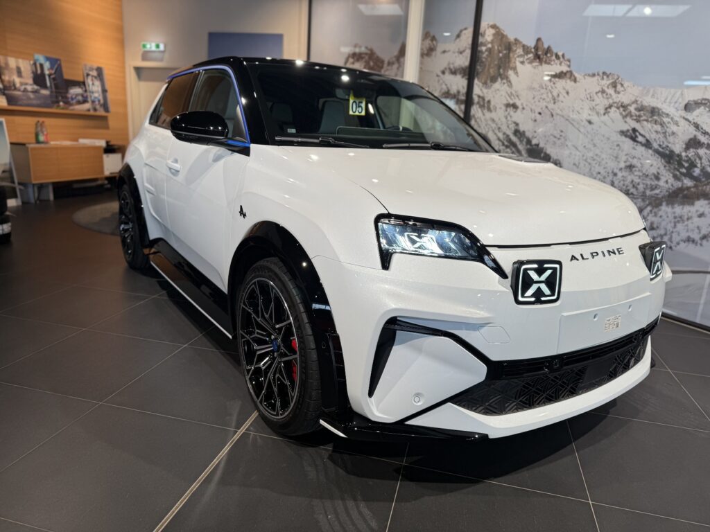 Alpine A290 Exposé-Bild 2