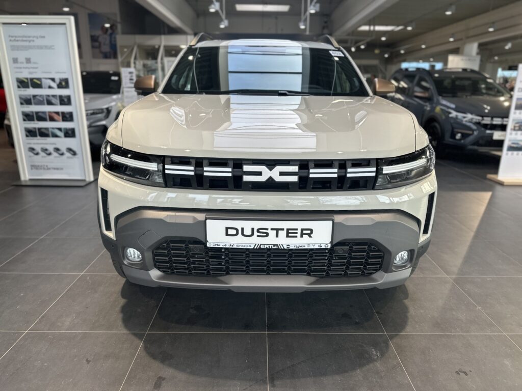 Dacia Duster Exposé-Bild 2