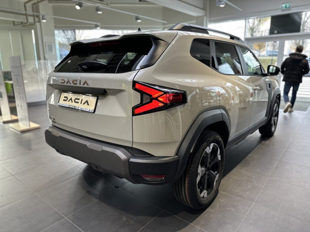 Dacia Duster Exposé-Bild 10