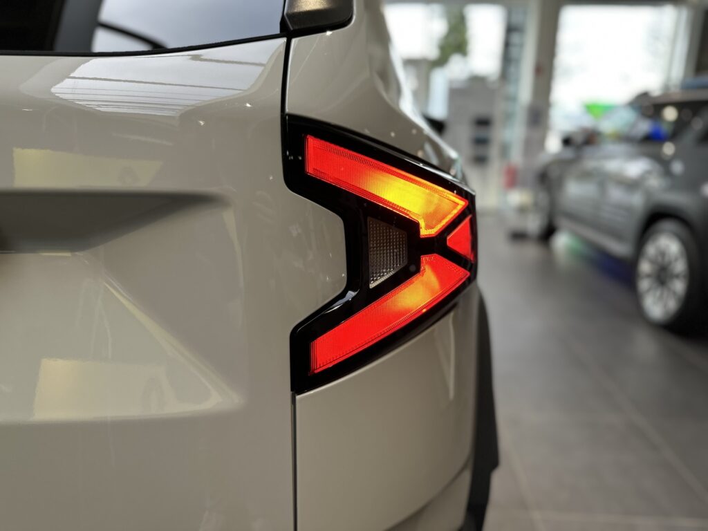 Dacia Duster Exposé-Bild 12