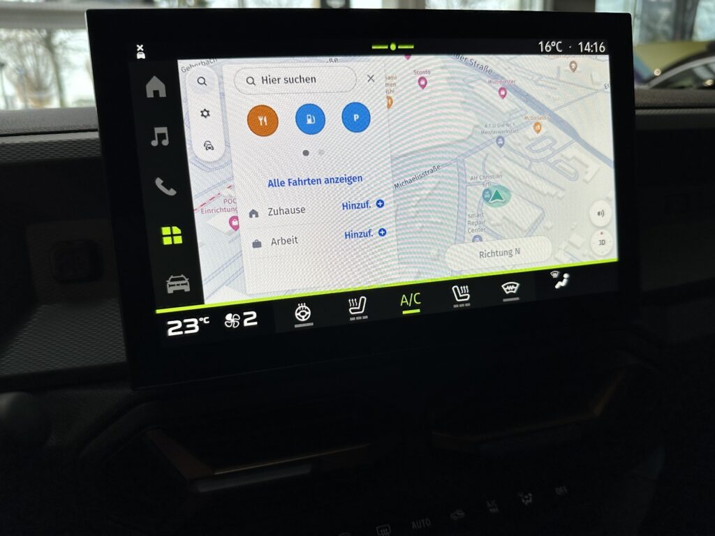 Dacia Duster Exposé-Bild 26