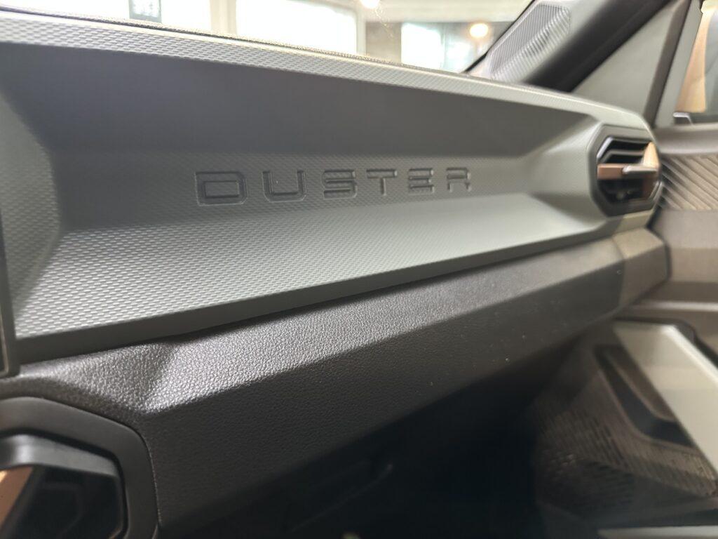 Dacia Duster Exposé-Bild 35