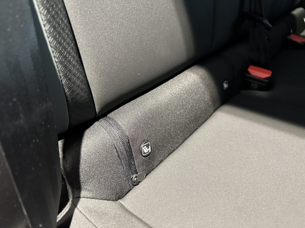 Dacia Duster Exposé-Bild 44