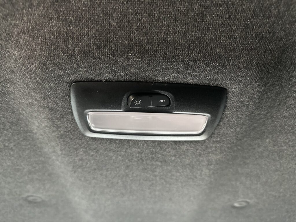 Dacia Duster Exposé-Bild 48