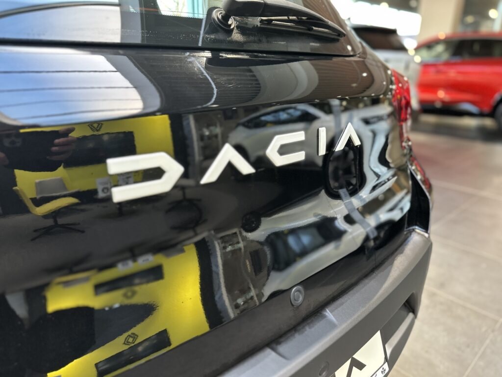 Dacia Spring Exposé-Bild 18